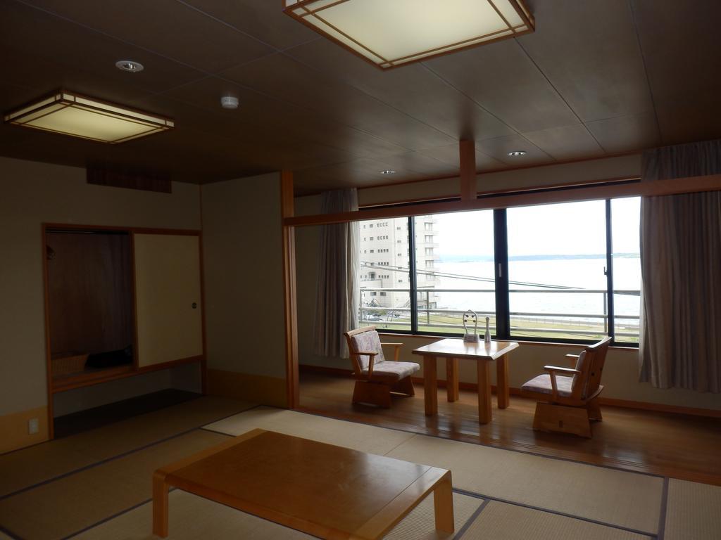 Hotel Hamazuru à Nanao Extérieur photo