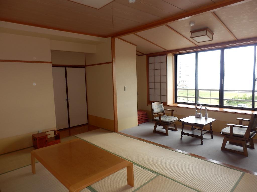 Hotel Hamazuru à Nanao Extérieur photo